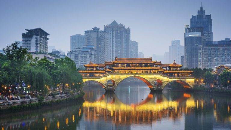 เมืองเชิงตู Chengdu เรียนต่อประเทศจีน เรียนภาษาจีน แคมป์ภาษา เที่ยวเซี่ยงไฮ้ เที่ยวประเทศจีน กับ A Plus เอพลัส